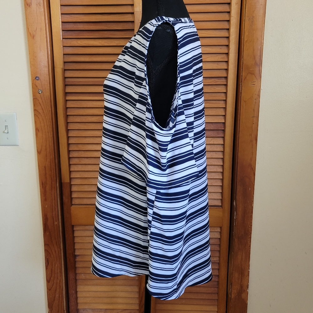 NWT Soho Jeans Cold Shoulder Blouse Size XXL - Picture 12 of 13